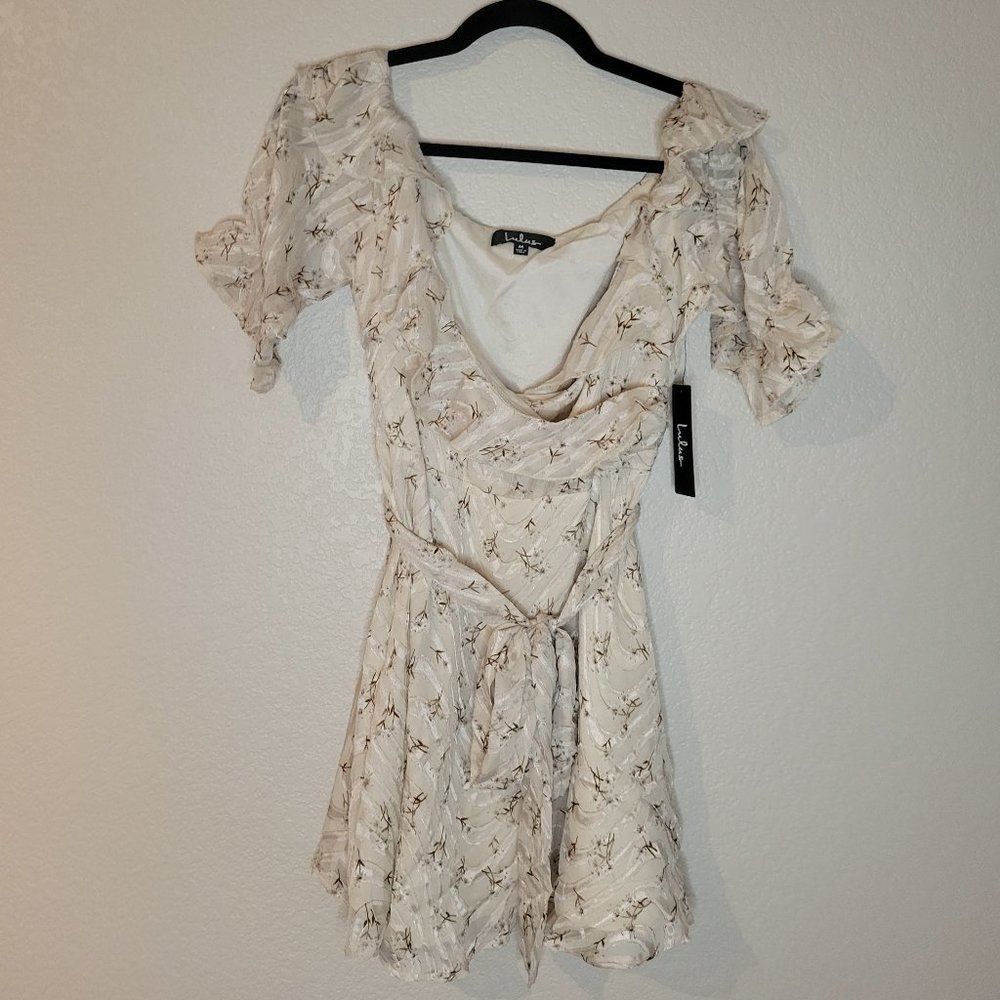 NWT Lulu's Cream & Tan Ruffle Floral Print Short Sleeve Mini Dress